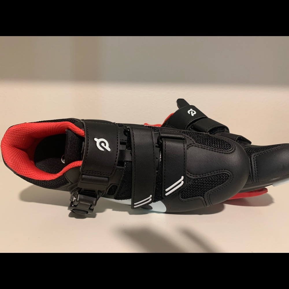 Peloton Cycling Shoes Size 38 (7.5) with cleats